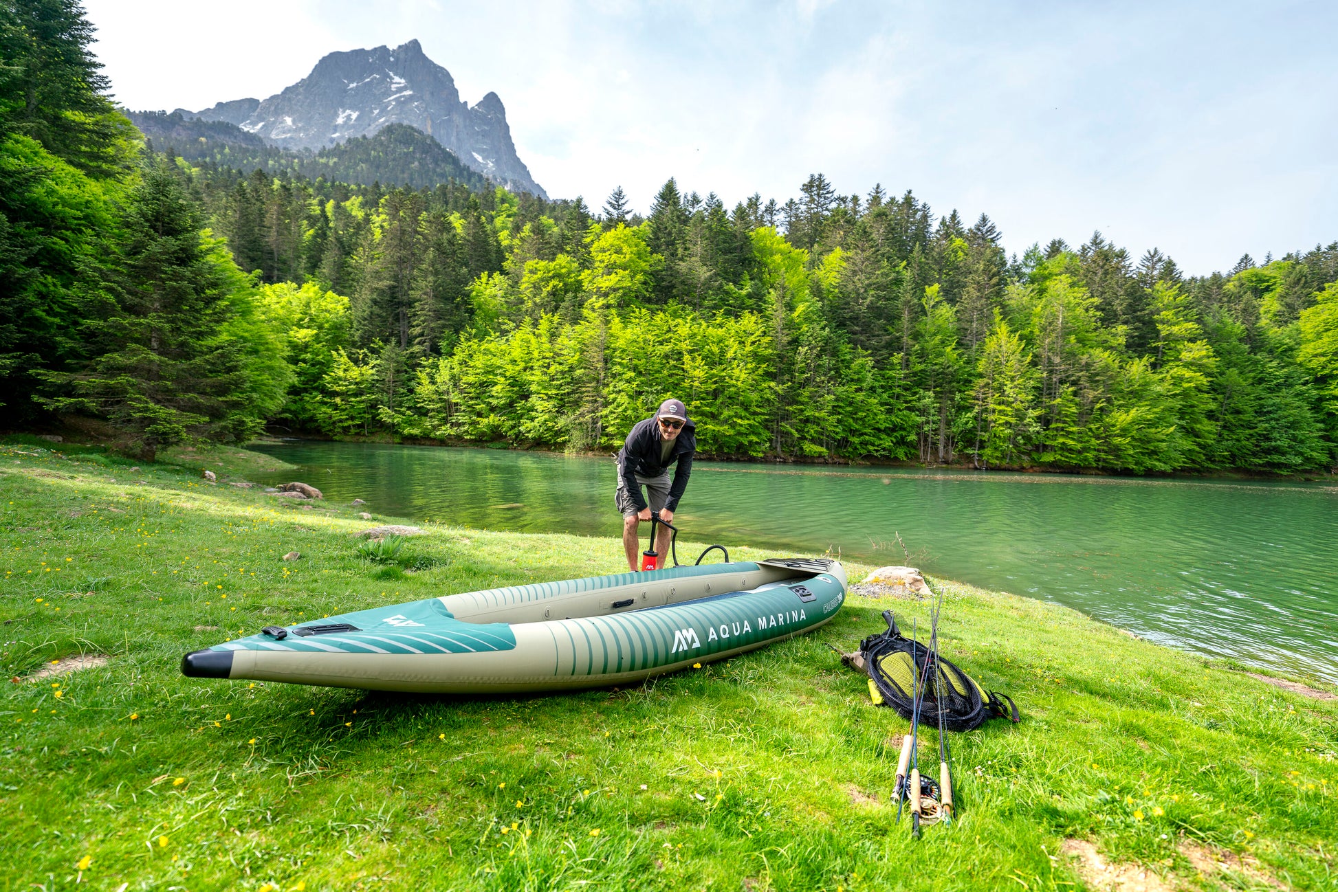 Kayak instructor getting ready for lessons at MontanaBoardingSchool.com private kayak sessions. Rent from MTBoarders or buy from eboarders.